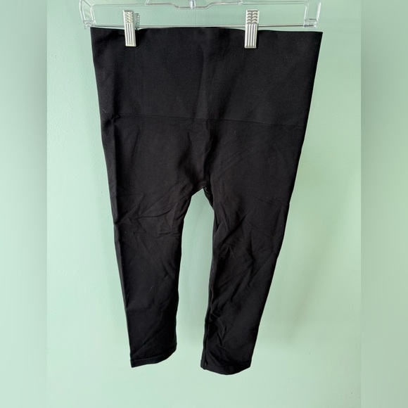Soma Slimmingng High Wasted Cropped Legging Black Shapewear Size L Tummy Control - Picture 5 of 7